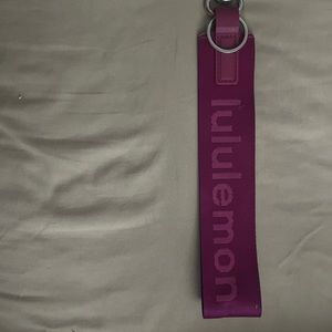 Lulu lemon key chain pink